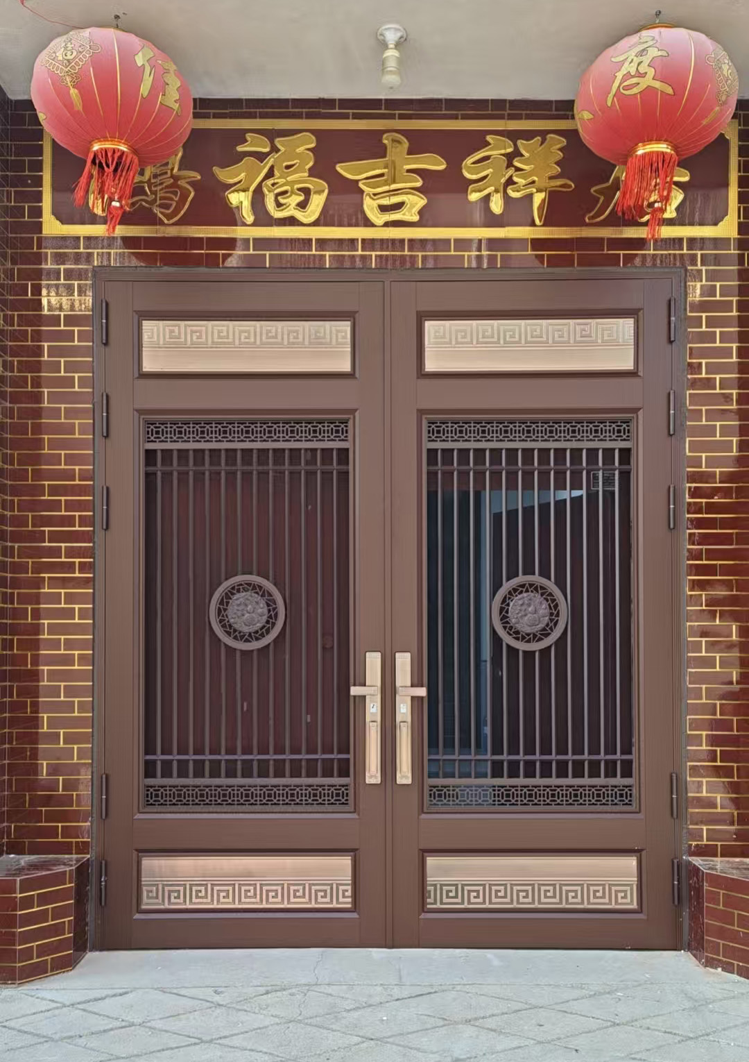 65铜铝门